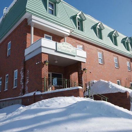 Niseko Freedom Inn Kutchan Exteriör bild