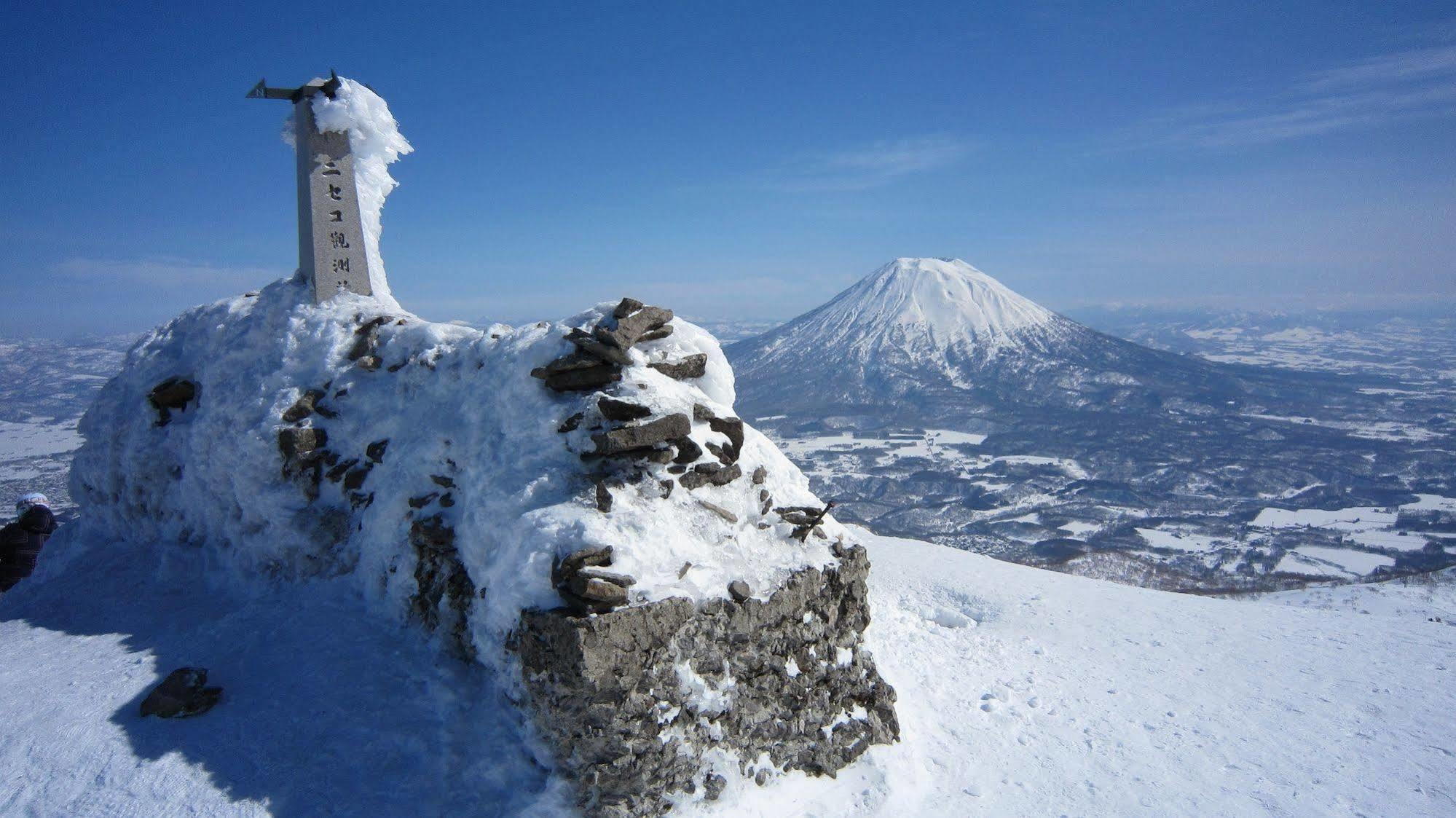 Niseko Freedom Inn Kutchan Exteriör bild